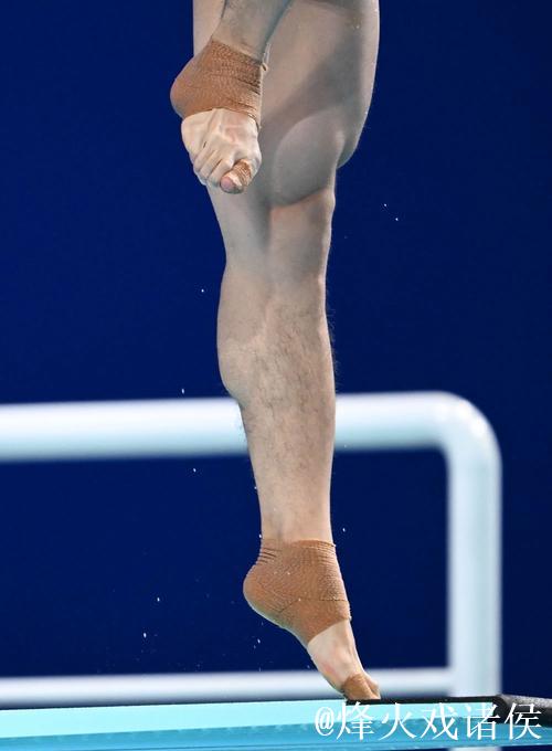 全运会跳水男子3米板决赛 王宗源强势夺冠